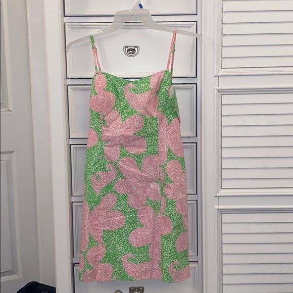 Lilly Pulitzer Dresses & Skirts - Lilly Pulitzer Spaghetti Strap Dress Size 6❗️